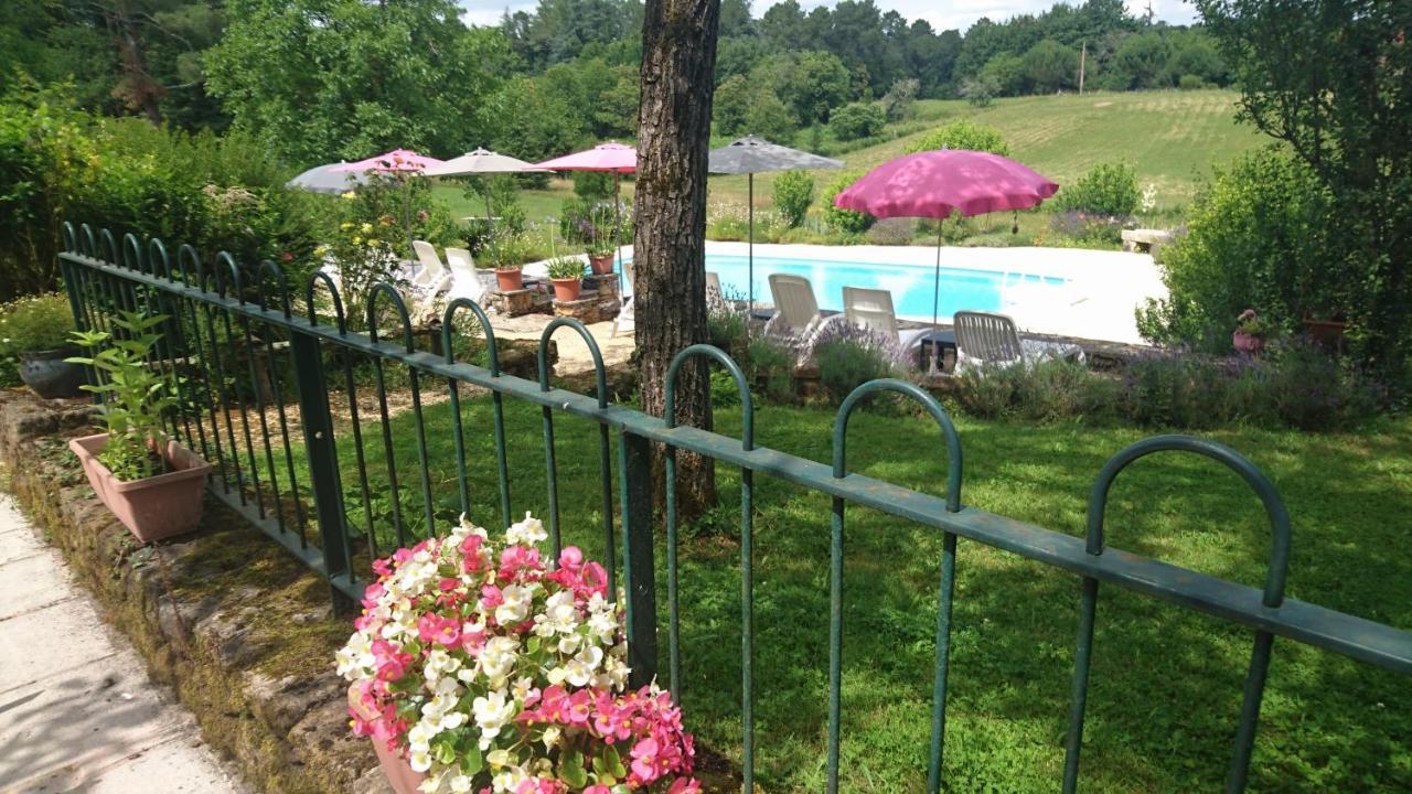 La Libellule&Le Papillon gites at Les Leroux, near Frayssinet-le-Gélat Extérieur photo
